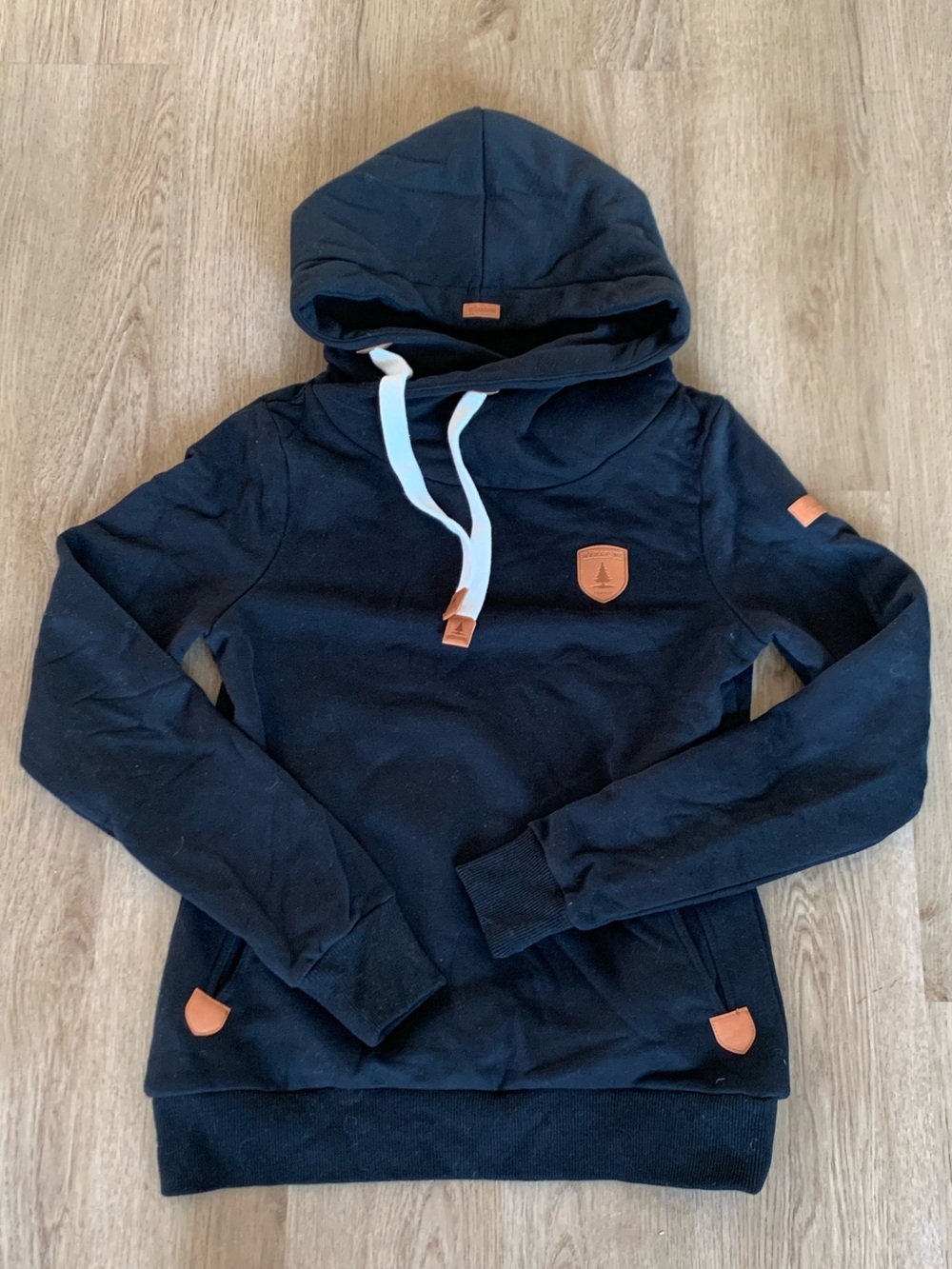 Women’s Black Pullover Wanakome Hoodie Pockets Thick Comfy Sweatshirt Sz Small